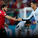 كريستيانو رونالدو يساند كفاراتسخيليا بعد إصابة الصليبي